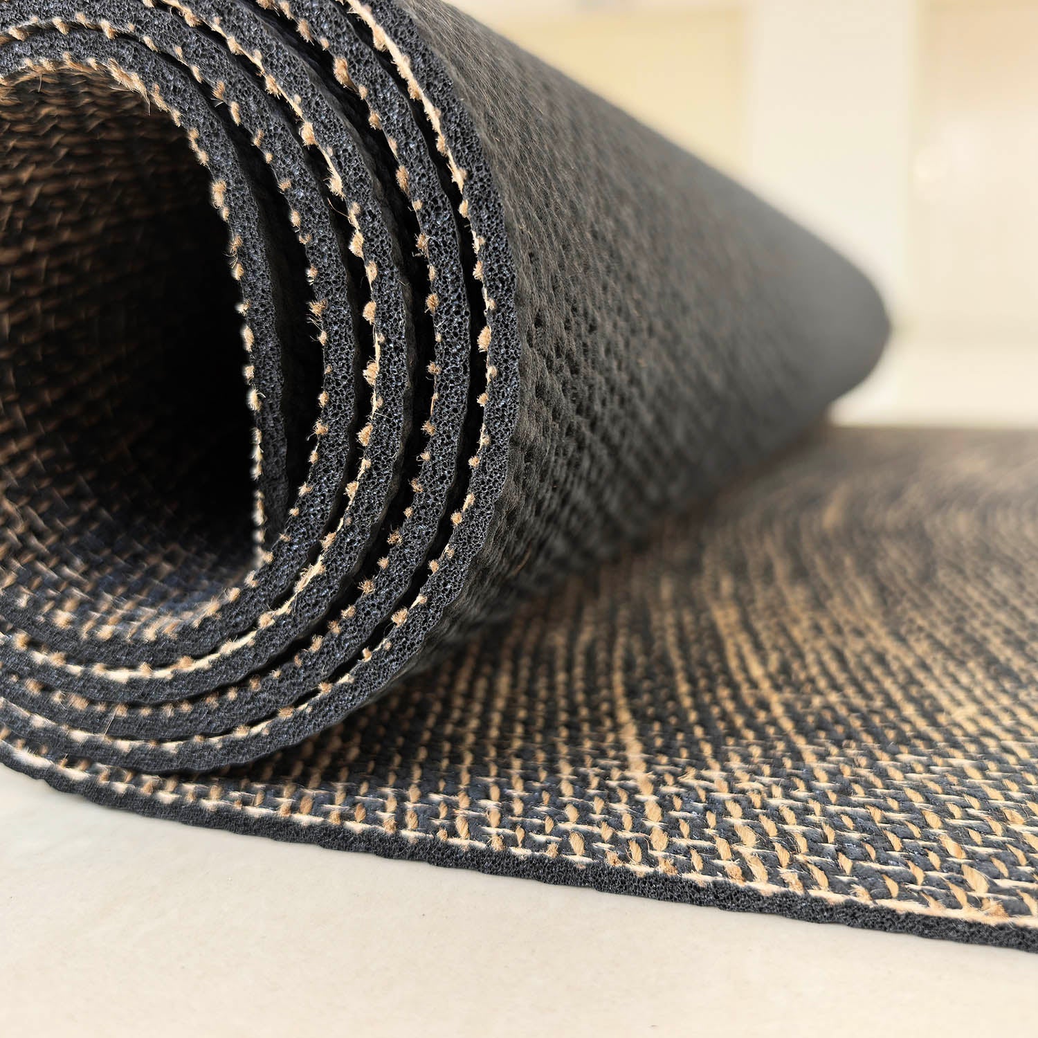 Alfombra de goma natural de yute de 4 mm (ancho extra)